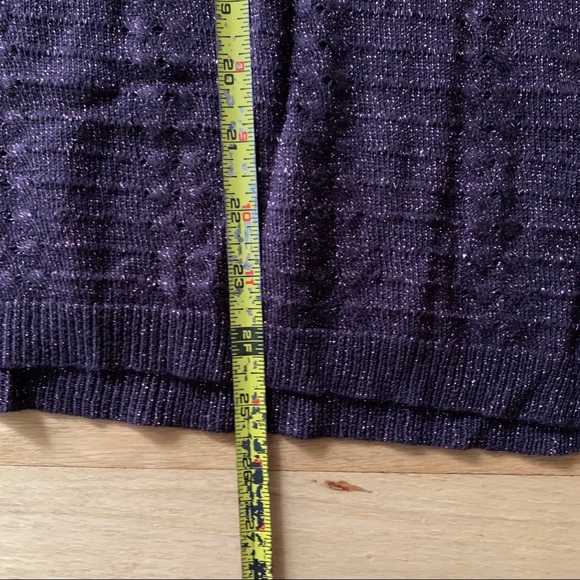 New York & Company Purple Metallic V-neck Sweater - Large - Picture 12 of 13